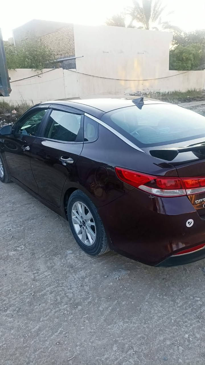 اوبتما 2018 امريكي رقم اربيل 
نص فول حساسات شاشه كبيرة
كشن سائق كهربائي سيارة نضيفة
حادث فقط  صبغ دعاميات ..وجاملغ خلفي  ضربة خفيفة عندي نضربت 
للاستفسار الاتصال ‏‪***********‬‏
