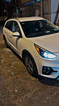 نيرو هايبرد • ٢٠٢٢ • ماشيه ٤١٠٠٠