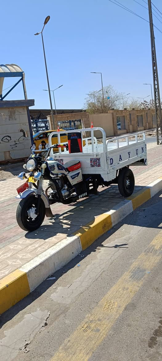 السلام عليكم
الستوته للبيع موديل 16 أوراق كامله بسمي 

الستوته جاهزه ي نقص مابيه كهربايات كله شغل 

محرك 26 برغي مامفتوحه بيه مكفوله من كلشي 

تخم تاير جوبلس اكسن بل جيس جاهزه للخير 

اتريك وين مايعجبك مكفوله من كلشي جاهزه 

مكاني بل ناصريه يم كراج بغداد الموحد 

السعر ( مليون 700 ) رقم ( ***********)
