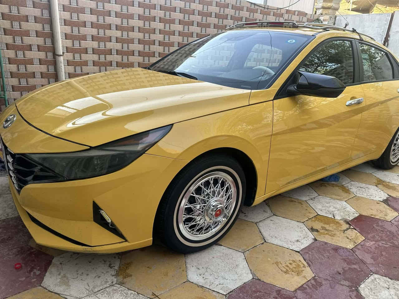 سلام عليكم
انتره البيع موديل 21 مريكي 
سياره خير من الله 
مكينه وكير شرط مكينه 2000 وكير سفيتي بلاد 
سياره فول مواصفات ماعده الفتحه سياره مال جناي وعله ايدي مامشتغل بيههه 
موصفات 
تبريد ثلج. تخم تاير. منضومه زنون. تحكم ستير. توقف ذاتي 
تتفئه كشنات منفصله. شاشه عطال. سايد بريك كهربائية. شاشه دجدل متصله. رقم بغداد. كير 8نمر. كامره خلفيه. كامره اماميه. رادار لامامي. رادار جانبي. رادارخلفي. تبريد لمس. تشغيل عن بعد. هورن بوش عنجه. سوبايه سحاره. دوشمه ضوئيه. ماشيه 133....  
سياره مال جناي جاهزه عله اخر حبايه ترايك البصره سياره كارتون مال جناي حادث سياره بنيد وباب مبدل فقط شرط شواصي ولغد كفاله عامه رقم بغداد بسمي مصفره من كلشي هيئه وغرامات جاهزه مجهزه السعر ب153 وبيهه مجال مكاني دوانيه الرقم ***********.. . ***********
