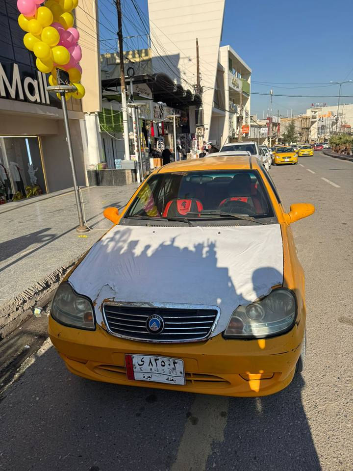 سيارة سيكي موديل 2013 صافية من الهيئة تستلم 
الرقم بغداد ألماني 
محرك كورولا 
بيها كابون بانزين 
السيارة شرط التحويل أو وكالة 
السعر 36 وبيها مجال 
*********** موصل, نينوى
