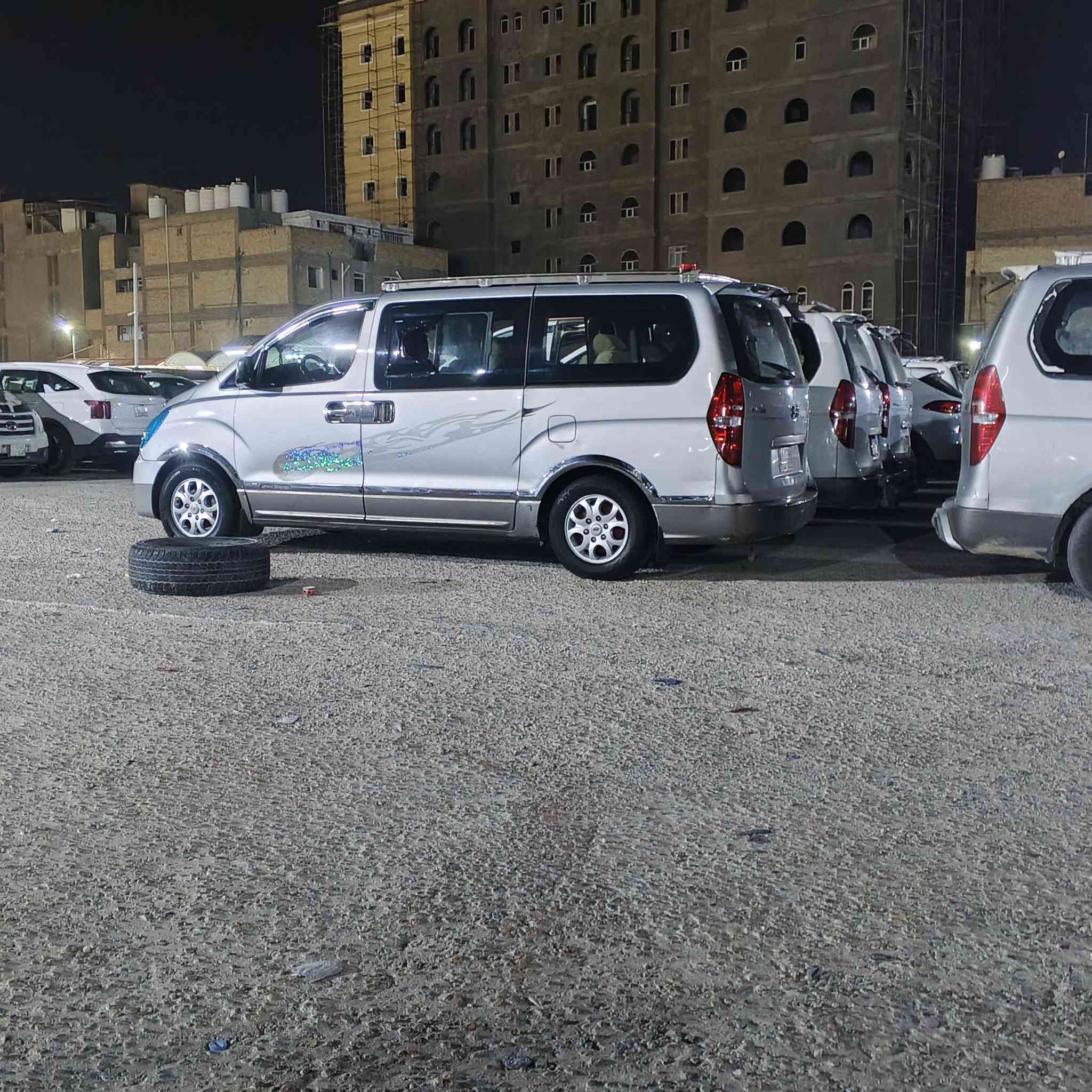 سلام عليكم ستاركس 2009 البيع تبريد فول تخم تاير جديد صدر جديد سعر على تصال *********** مكان سياره بابل القاسم
