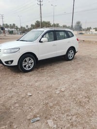 هيونداي سنتا في 2011 خليجي V6 بدون حادث رقم بغداد إنكليزي بسمي 120km ج...