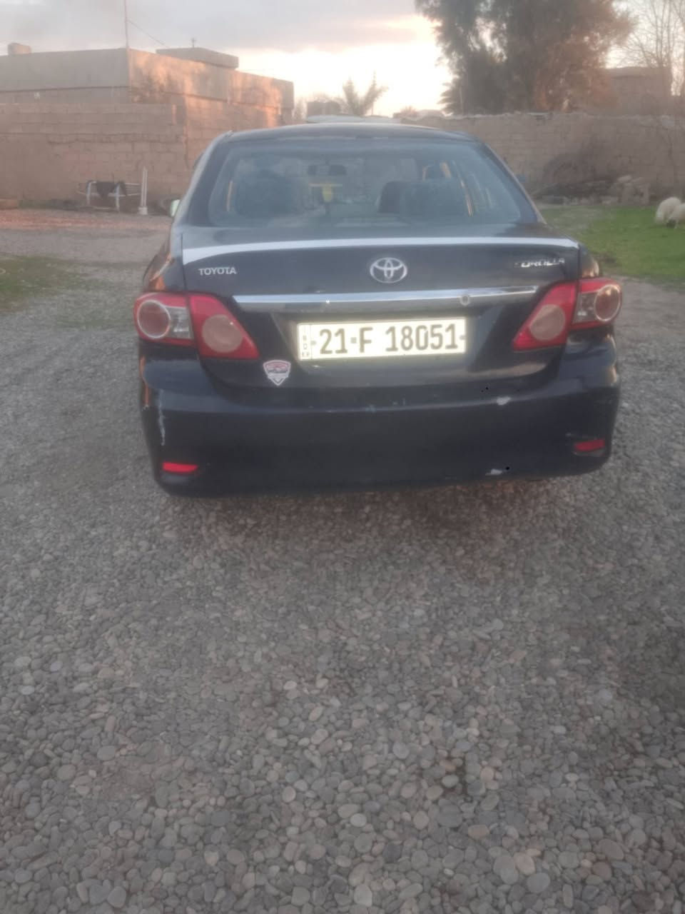 السلام عليكم
كورلا 2011 امريكي 
للبيع محرك كير شرط 
صبغ عام مرتجيه رقم 
سليمانيه 
سنويه لل 27 
السعر 95 $ وبيه مجال 
شرط التحويل للستفسار 
***********
***********
