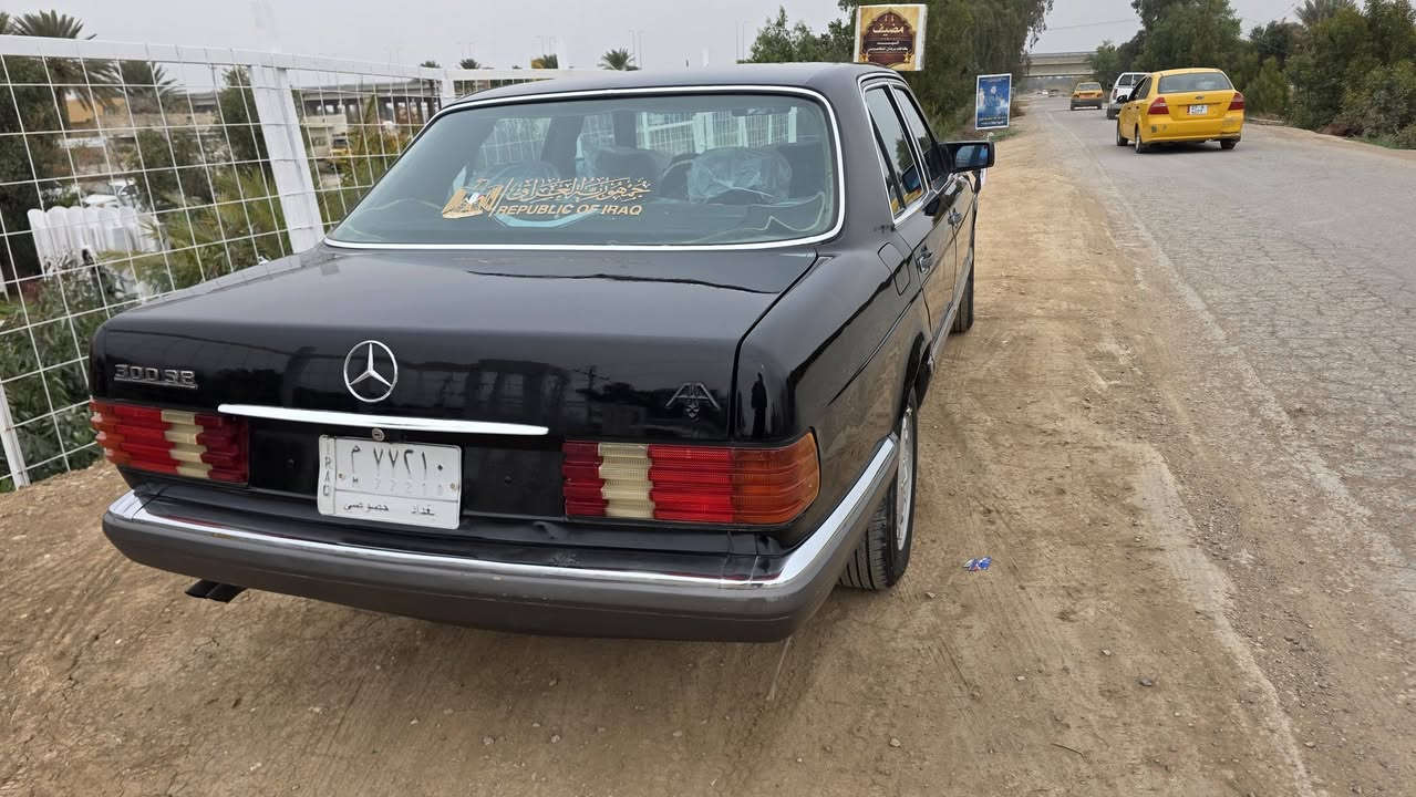 البيع مرسيدس رقم بغداد جاهزه ومكفوله صبغ الجماليه  السنويه ٢٠٣٠
السعر $٧٠  

***********
