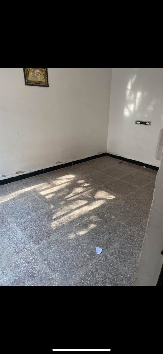 🛑مشتمل للايجار 
مساحه100متر
طابقين غرفه نوم وكلدور واستقبال ومطبخ ومجمع صحيات 
حي الحسين 
للاتصال 
***********
مراجعة مكتب عقارات سجاد سامي حي الحسين قرب حلويات لبنان
