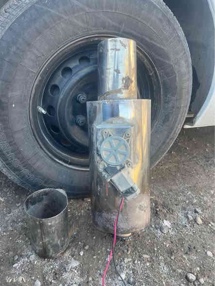 سلام عليكم صالنصه رياضي ترهم على أჂ̤ سياره بيها بوابه تفتح وتسد صوتها يخبل مكاني بغداد الجزيره السياحيه *********** بغداد
