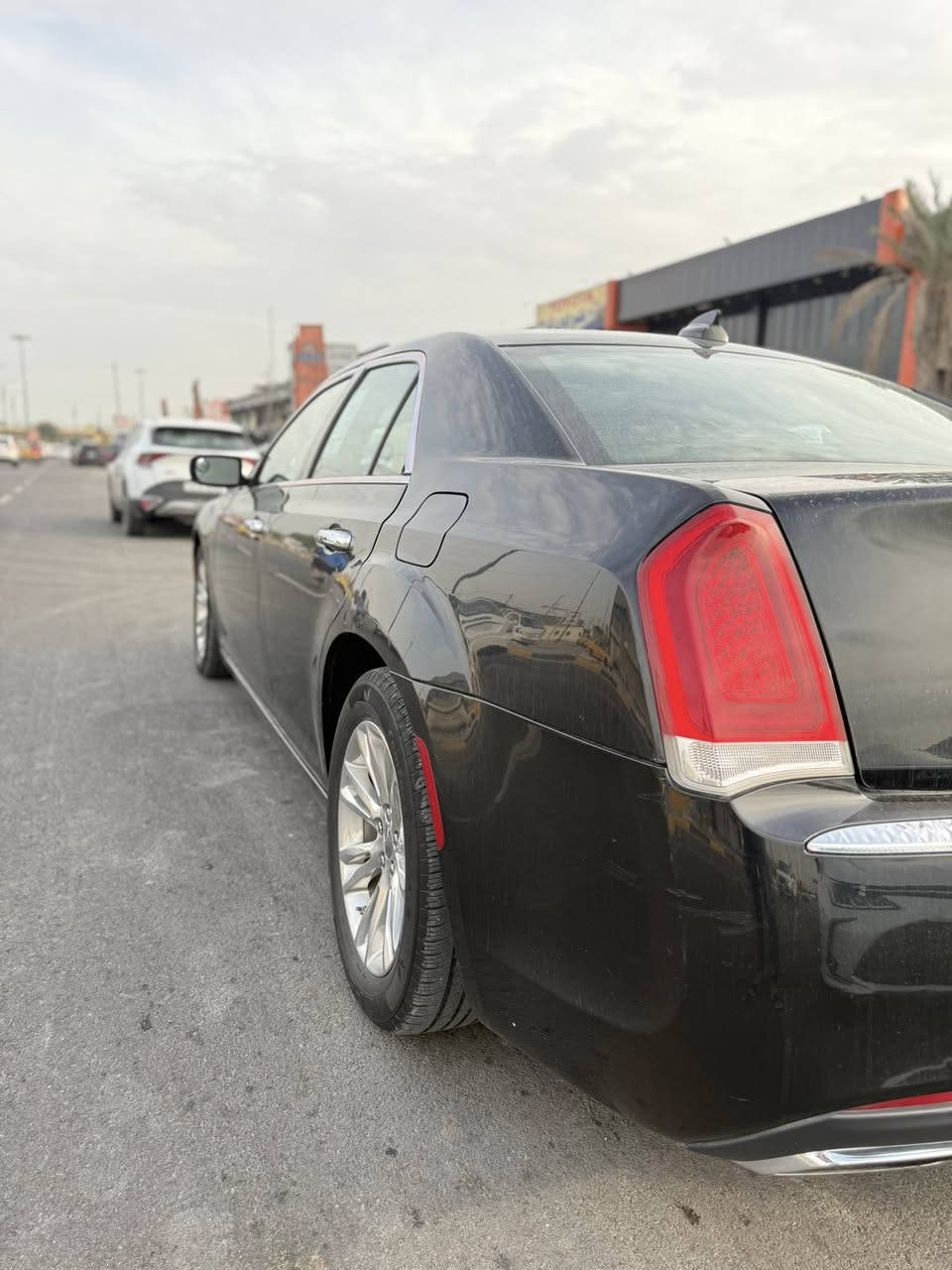 السلام عليكم
اوباما موديل 2017 
فول مواصفات s وارد أمريكي حادث جاملغ وبنيد وبالعراق باب السايق بي صبغ تفاصيل اكثر ***********
