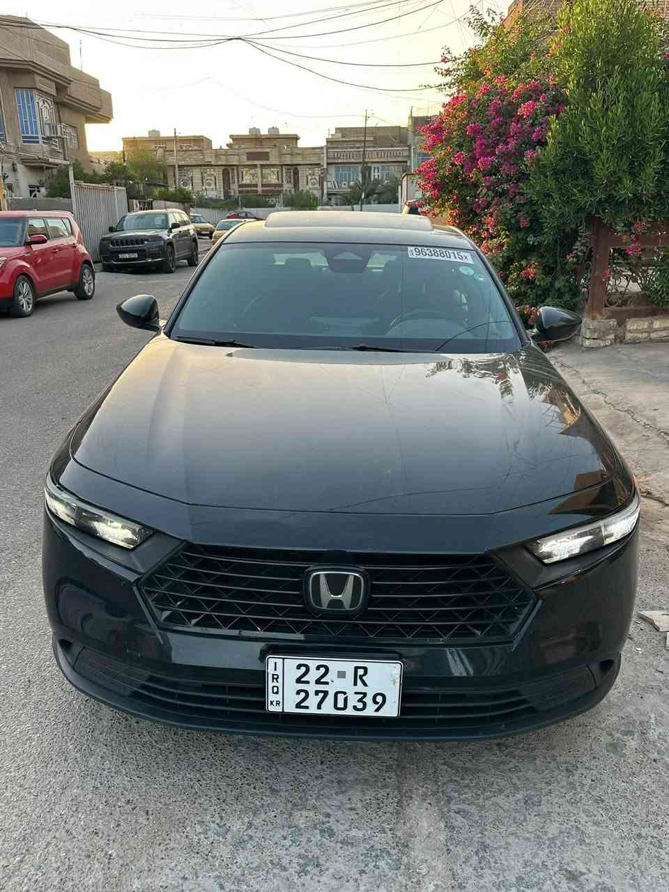 السلام عليكم للبيع هوندا اكورد سبورت 2024 رقم اربيل رقمته قبل يومين سياره ضرره جدا بسيط وبعدهي ع ضرره بدون تصليح شديت بس غراضه مفتوحه وجني وياه ماشيه 102 مشي امريكا سعره مناسب 179 وبيه مجال قليل لشراي ***********
