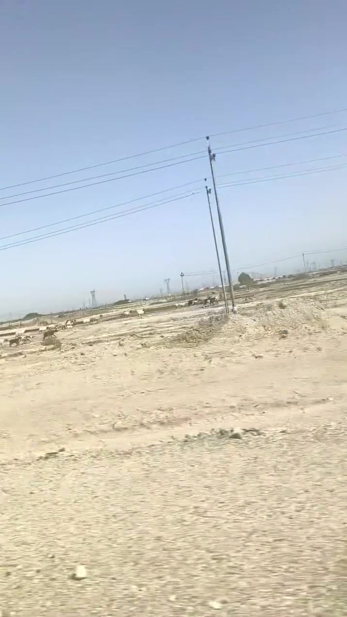 الحمدلله دائما وابدا .. ثقة الزبون اولا 
تم البيع بيت زراعي دور الزراعة 
تم البيع بيت بيت نهايه الحبوبي 
🏡 للبيع أرض طابو أسهم بموقع مميز
🔸 المساحة: 40 دونم
🔸 الموقع: شارع القاعدة مقابل مجمع الراشد – جاي من سجن الحوت
🔸 سعر الدونم الواحد: 30 مليون قابل للتفاوض

✅ موقع ممتاز يصلح للاستثمار والمشاريع المختلفة

📍 للتواصل:
مكتب الأفق للعقار والمحاماة
شارع بغداد – تقاطع الازدهار
📞 ***********
