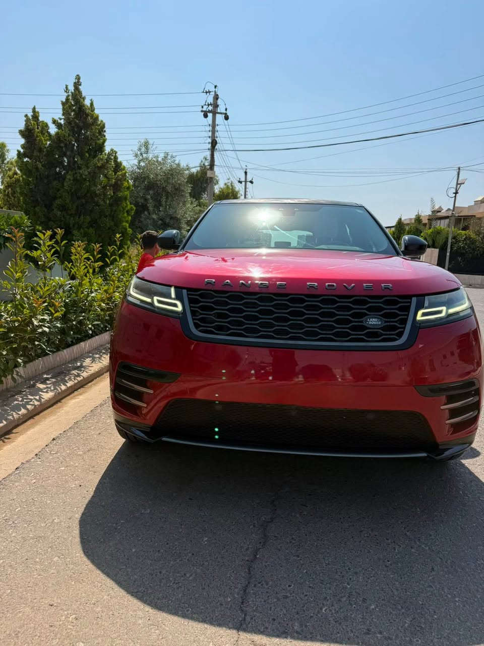 رنج روفر فيلار P380 SE
وكاله شركة سردار ضمان 
مواصفات خليجيه 
كير و محرك بلادي شرط 
ماشيه 55,000 كم 
الصيانه كلها ب شركة رنجروفر  في اربيل 
بدون حادث او تبديل
موديل 2018 
محرك بنزين 6 سلندر سوبر تشارج سعه 3.0 لتر 

* مقاعد جلد كهربائية مع ذاكرة.
* شاشة Touch Pro مزدوجة.
* كاميرا خلفية وحساسات أمامية وخلفية.
* نظام ملاحة.
* مصابيح LED.
* تشغيل بدون مفتاح.
* نظام Terrain Response للطرق الوعرة.

*********** أربيل, العراق
