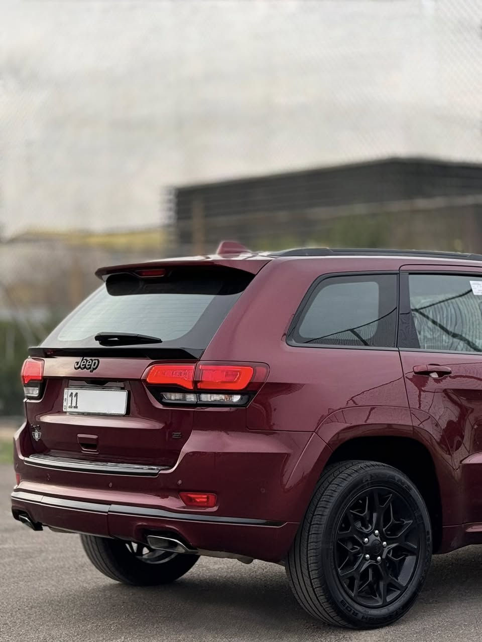 ب سعر البلاش جيب  S 2022 

السعر   بلاش وجوة السوك 370 ورقة وبيها مجال بسيط جدآ

وكالة هارلم   خليجية ام الرادار
وكاله هارلم 

السيارة ماشية 60 الف كيلو متر
المواصفات 
رادار امامي
نقطة عمياء 
دفع رباعي 4x4 
المقاعد الأمامية كهربائية 
ذاكرة لحفظ وضعيات الجلوس 
المقاعد الأمامية مع تدفئة 
المقاعد الخلفية مع تدفئة 
ويل قياس 20 انج 
مقود السائق كهربائي 
تدفئة ستيرن 
سقف بانوراما 
شاشه كبيرة 8.4 انج 
نظام الملاحة (GPS) 
نظام خاص للطرق الوعرة 
مصابيح امامية زنون 
المصابيح الأمامية مع LED لايت 
كشافات ضباب بروجكتر زنون 
تشغيل عن بعد 
صندوق كهربائي 
حساسات أمامية 
حساسات خلفية 
كاميرا خلفية 
بخاخ ماء لتنظيف المصابيح الامامية 
مرايا بخاصية التعتيم الذاتي 
مرايا جانبية قابلة للطي 
بلوتوث تلفون 
محدد سرعة 
نظام تشغيل واطفاء اوتماتيكي للمحرك للتوفير من صرف الوقود . ( Auto Start System ) 
نظام بريك اوتماتيكي ( Auto Break System )

رقم بغداد باسمي شرط التحويل

كفاله عامه السياره من الصبغ والتبديل والبارد والضربة والشخط والرصعة والدبل كود وكلشي 

سيارة بحالة الوكالة

ارضيات الشركة ممفتوحات

السعر 370 وبيها مجال  للشراي 

مكان السيارة بغداد حي الحسين

للأستفسار

 ***********
