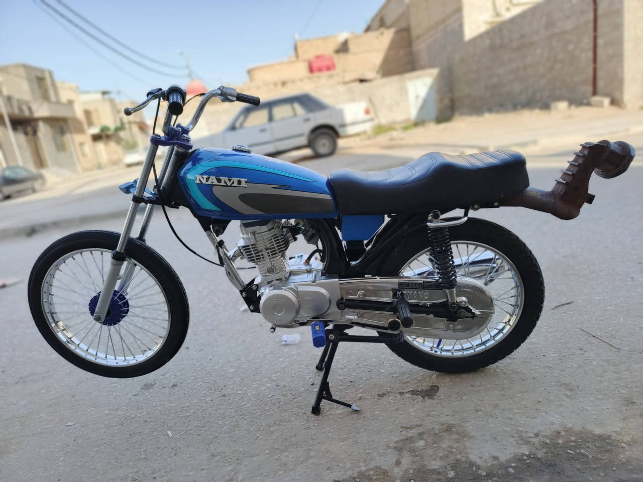 مكان ..شاميه..أصولي شاصي 19 وكيل ربيعي تعمير جديد محرك صاله سبوع شاده شلامجه سعر 950بيه مجال اتصال ***********
