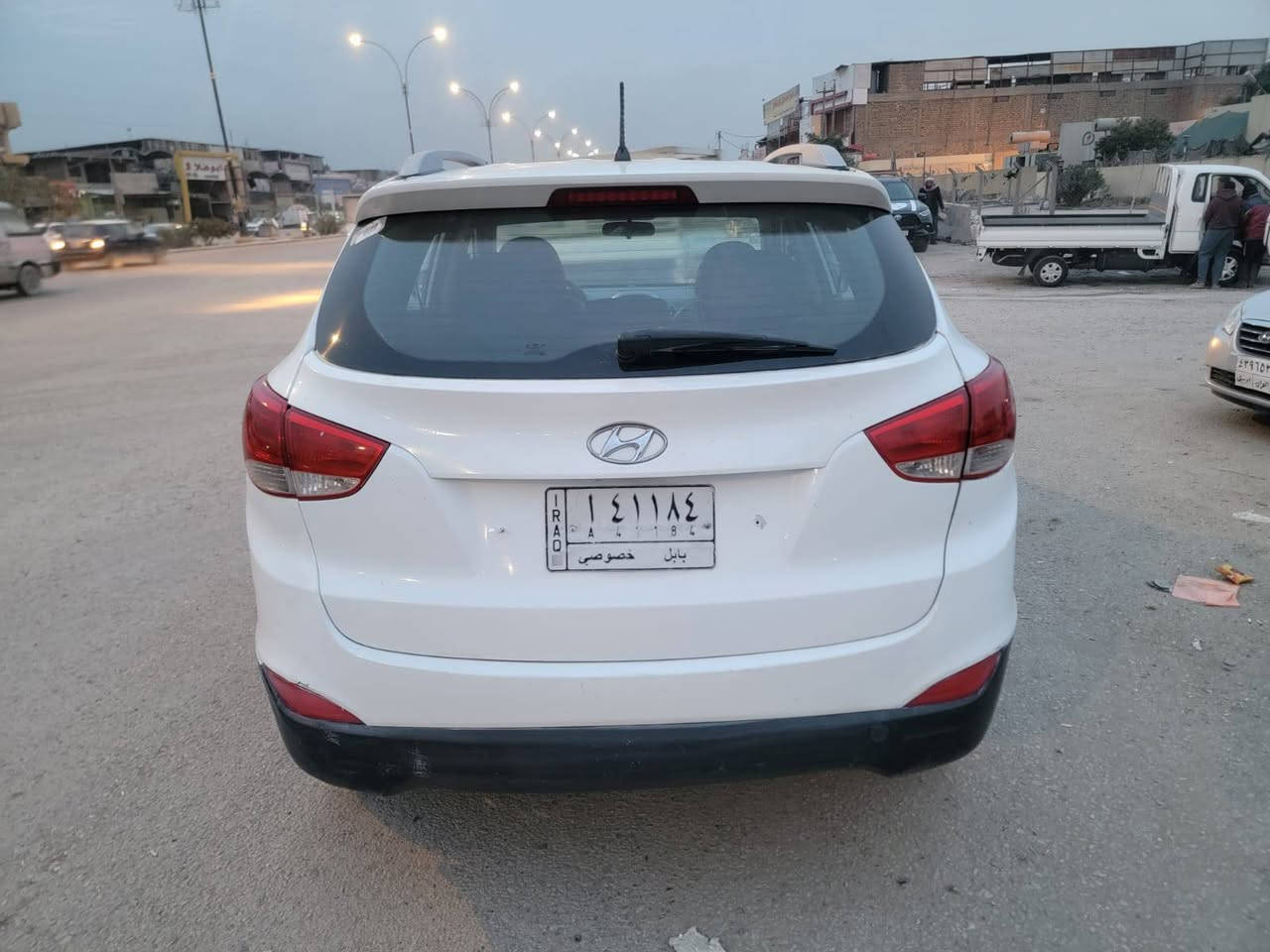 ***********
توكسان 2016خليجي بيه مكانات صبغ بدون دواخل قماره شواصي بجم كفاله مكينه وكير وتبريد كفاله السعر 118 ولله سياره مال جناي ومابيه كول نقص بل عافيه عل ياخذه مكاني بابل
