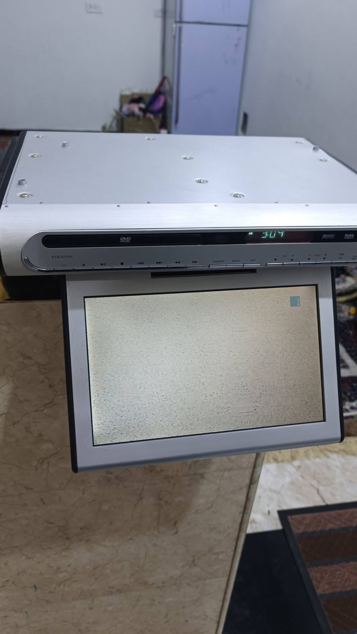 شاشه و جهاز ديفيدي باله انكليزية صناعه صينيه، يحتوي على تلفزيون ارضي و و AV و مشغل ديفيدي، بي راديو موجتين AM/FM يشتغل على محوله ١٢ فولت. 
٥٠ الف


**إذا كنت صاحب هذا الإعلان وتريد حذفه لأي سبب، رجاءا أرسل رسالة إلى الدعم الفني**