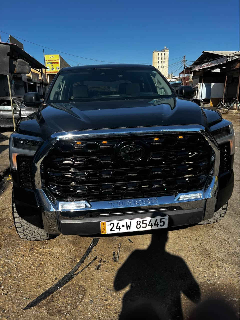 ‎toyota tundra 2022 sr5 V6 twin turbo 4X4  
56mil 
USA 
 رقم دهوك مكان زاخو ***********‎ Singapore
