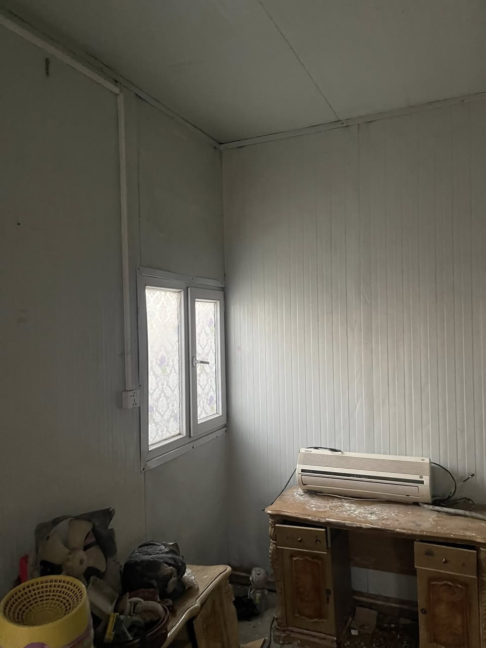 غرفه سندويج قياس ٤/٤ ارتفاع ٣ متر  مع ملحق حمام متر مترين نضيفه العنوان حي اور مقابل امل  كبر والغزلان


**إذا كنت صاحب هذا الإعلان وتريد حذفه لأي سبب، رجاءا أرسل رسالة إلى الدعم الفني**