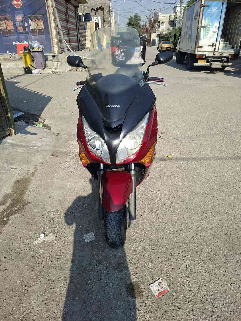 سلام عليكم
للبيع سلفر ونج جيتي رقم وسنويه بأسمي دراجه خير من الله 26$ وبيها مجال حك الجيه  للاستفسار الاتصال على الرقم ***********
