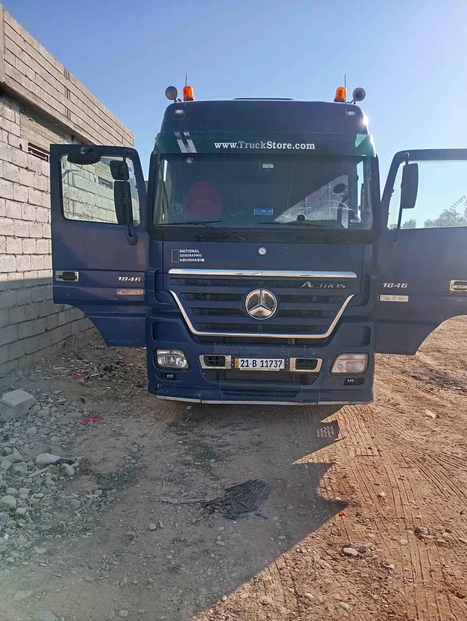 بسم الله اكتروز صهريج اوتاماتيك ريتادر 5طكات سنويه جديده طوناج جيبيس تخم تاير رقم سليمانيه رقم مبايل ***********رجأن الموشراي لايتصل السياره 2004
