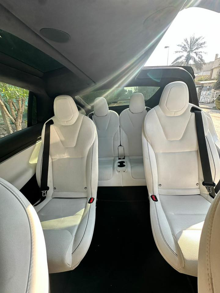 تيسلا مودل x بليد 3 ماطور موديل 2023 يعني 1020 حصان كشنات VIP منفصلة السيارة مرقمة بغداد حادثها بجم مثل مموضح بالصور ايرباكات سليمة 3 وضعيات قيادة من ضمنها النقش المربع السعر المعروض ماتوقع اتحصلون اختها قفل 39000$ يعني 3 شدات و90 والسيارة خير من الله للتواصل ***********
