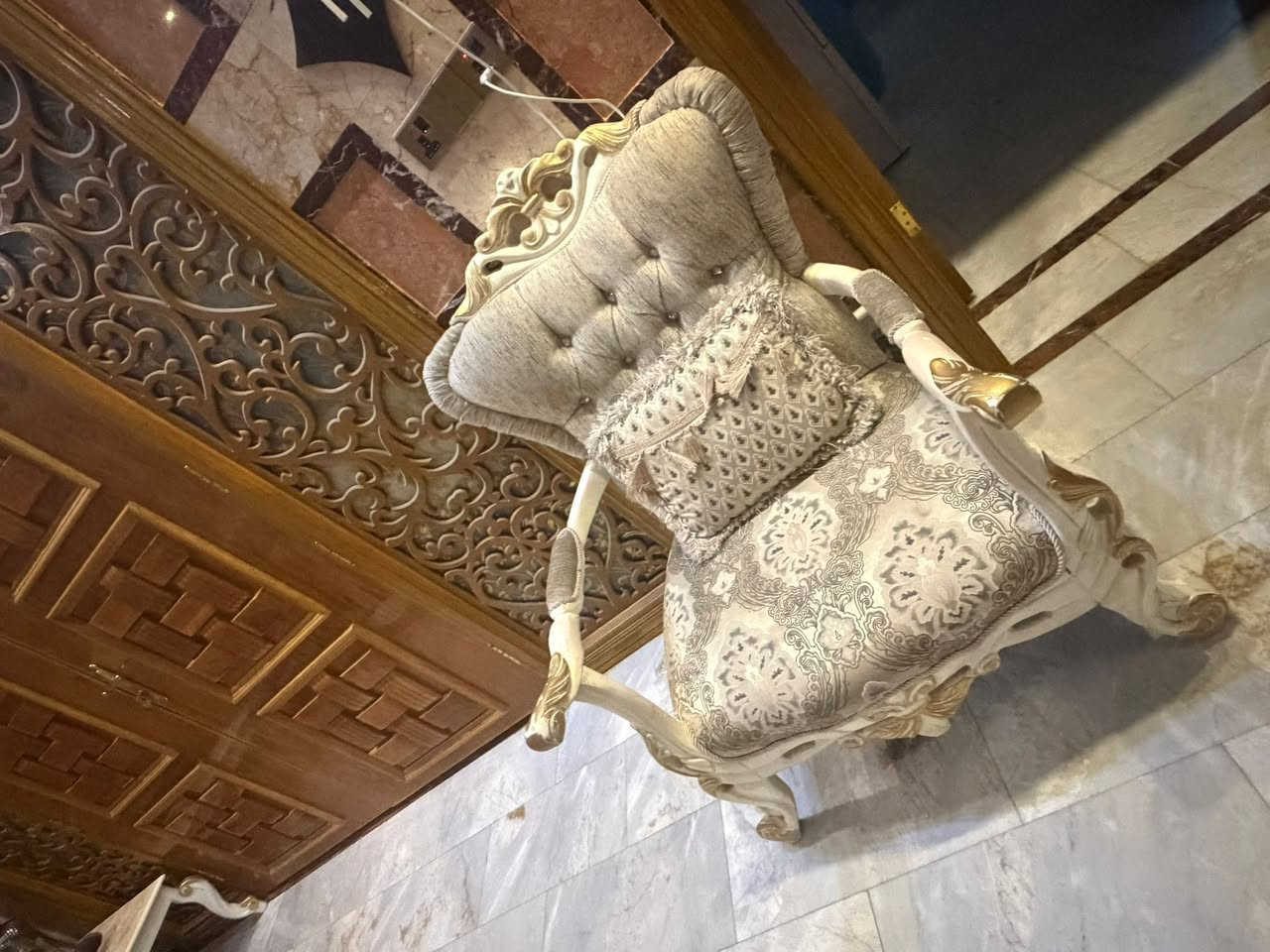 تخم للبيع اشتريته 3 اله ربع من أياصوفيا وحاليا اريده مليون ونص وبي مجال


**إذا كنت صاحب هذا الإعلان وتريد حذفه لأي سبب، رجاءا أرسل رسالة إلى الدعم الفني**