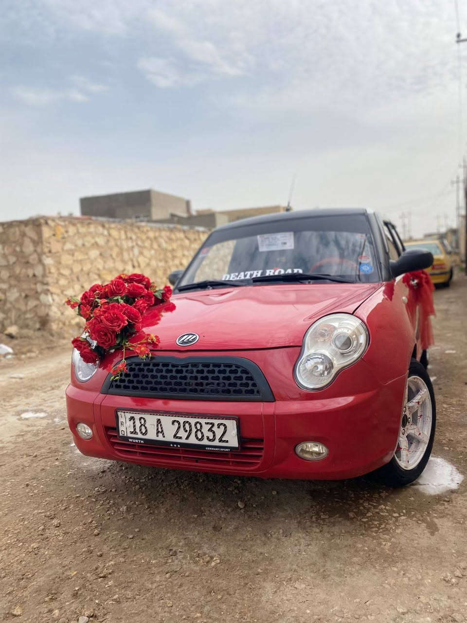 يالله
ليفان للبيع
٢٠١٣ كفاله كفاله من الضربه صبغ بنيد فقط اثر جراد بدون لامعجون ولا شي بيه بارد شي جدا بسيط 
السياره جاهزه ع اخر حبايه
تبريد ثلاجه 🥶
حماوه ٤ ثابته بتبريد ٣ يعني انسه الحماوه 
ويل فوسن ١٥ رياضي
تخم تاير جديد 
 دواخل جديده 
شاشه ١٠ انج
سستم سماعات

للاستفسار ***********
