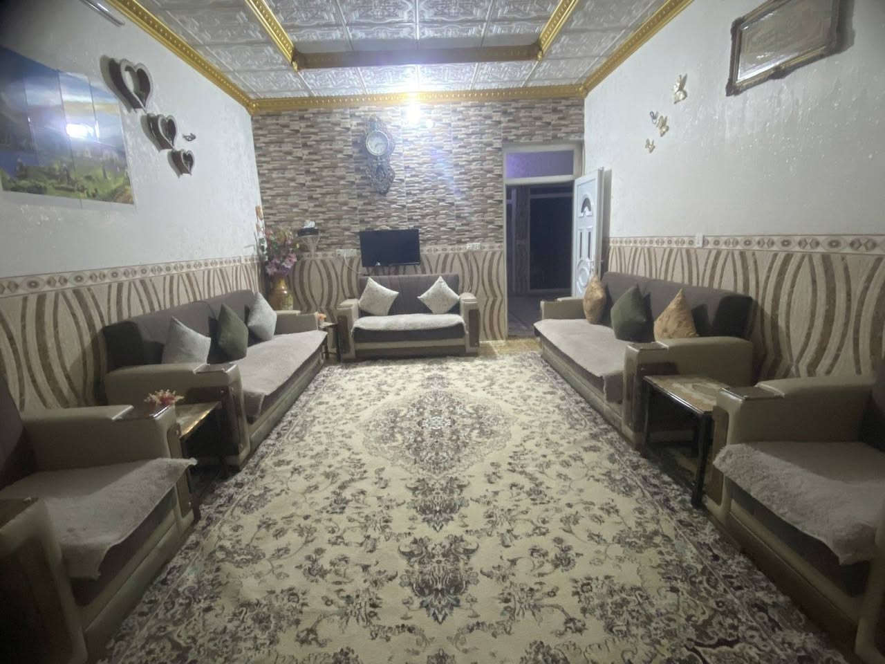 بوفرؤشتن زور باك  نرخي ٢٠٠ ومه عمله


**إذا كنت صاحب هذا الإعلان وتريد حذفه لأي سبب، رجاءا أرسل رسالة إلى الدعم الفني**