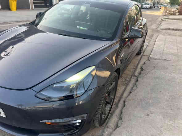 سلام عليكم تسلا موديل 3 موديل 2023 رقم بغداد  دخول جديد بشهر 3 هزه جديده بيه تخم تاير جديد ويل كاب وسياره بيه ستم فايبر داخل وخارج  اي نقص مابيه فول كامرات 360 تسجيل سرقه كامله هويه موصفات موطبيعيه انسه البانزين ودهن ومحرك تشغيل كارت وموبيلالسعر 155بغداد الغزاليه سياره إف لاين  مرواس احدث تسلا ونطي فرق رقم وتساب حادث بل صور
***********بغداد الغزاليه بغداد
