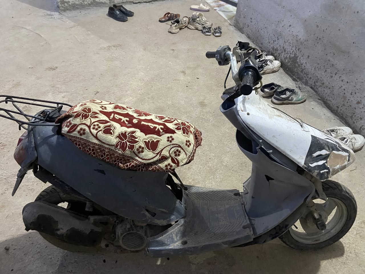 السلام عليكم موطور بزون شرط هندر واحد مابي صرف السعر90بي مجال شي قليل متواجد خاص


**إذا كنت صاحب هذا الإعلان وتريد حذفه لأي سبب، رجاءا أرسل رسالة إلى الدعم الفني**