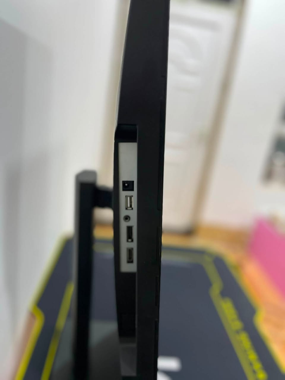 مونیتەر sumer
165hz
27inch 
Led
ستاندی دەجولیت-موتحرکە
گەیاندن هەیە-توصیل موجود
رقم واتساب***********
