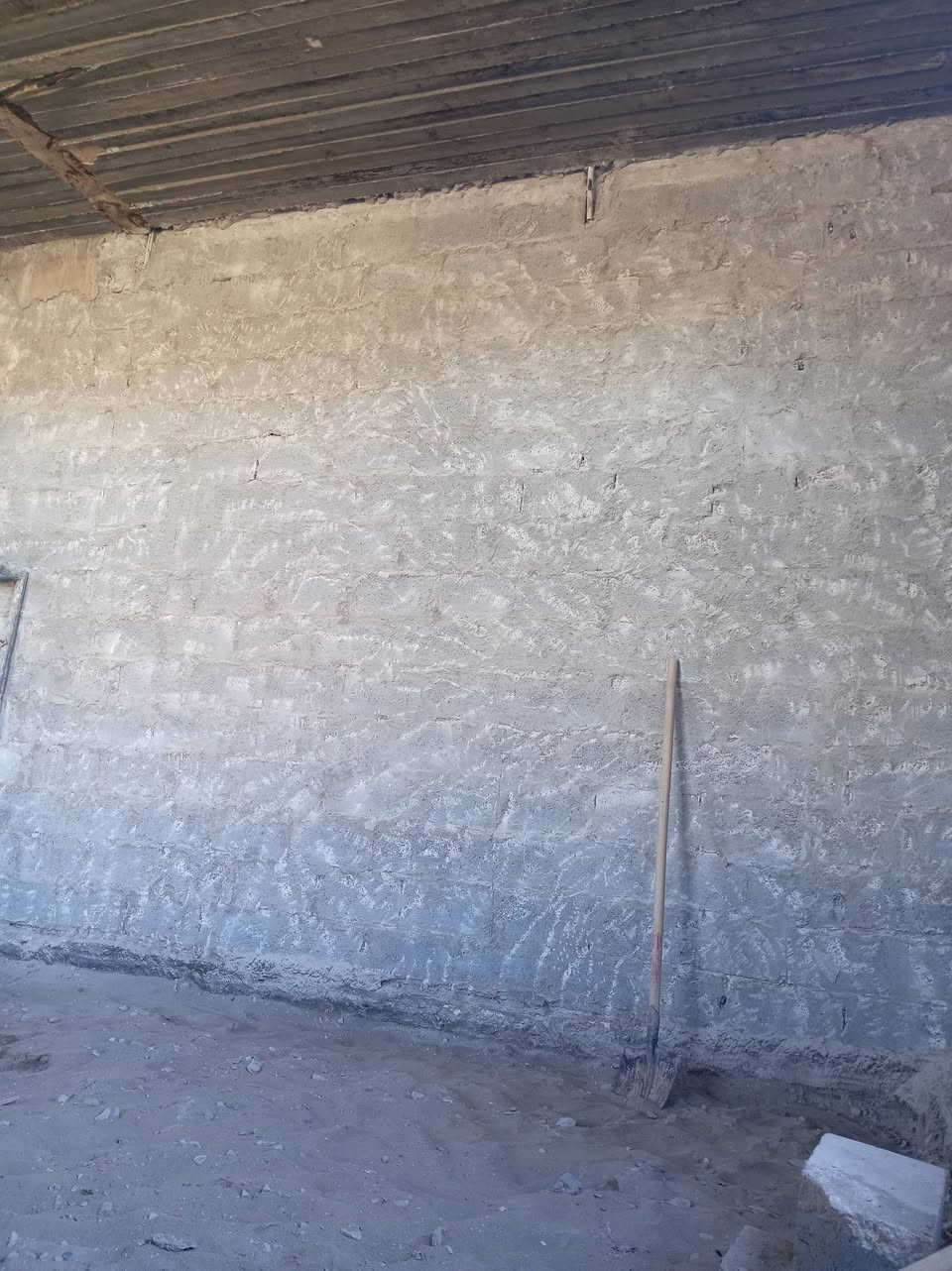 سلام عليكم  / يوجد كادر عمل جاهز/ تصعيد مواد/ تنضيف بيوت/ تفليش/ تكشيط/ تنضيف حدائق/ دفن نهري  / شقلنه ليل ونهار   /ومعداتنه جاهز/ ماعليك بس تصال على رقم  /    ‏‪***********‬‏
