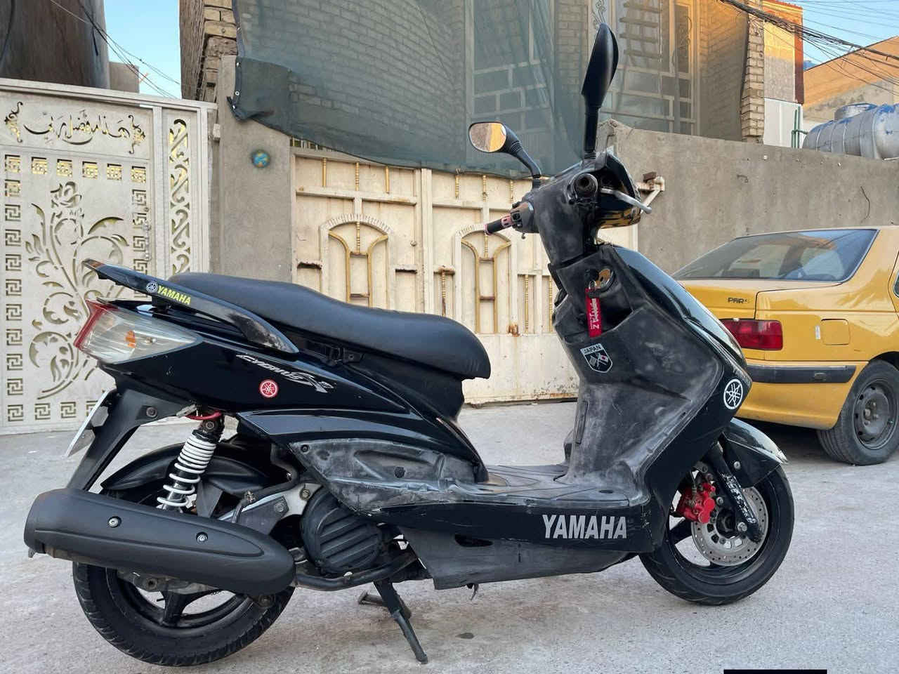 للبيع دراجه سكنس فحل دراجه حلوه ومناسبه واي نقص مابيها  مدينة الصدر كياره قرب مصرف  مبايل ***********  السعر 650
