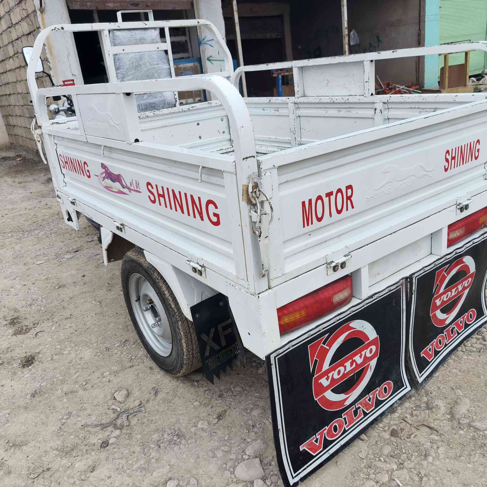 السلام عليكم ورحمه الله وبركاته اخوان ستوته جمره للبيع موديل 2021 محرك 2021 كبس شركه  كلشي شقال سلف كهربيات تواير 13 الموقع جنوب الموصل ناحية القيارة قرية العوسجة السعر 1350 وبيها مجال للطيبين +وراقه كاملههه
رقم صاحب الستوته: ‏الرقم ‏‪***********
‏ملاحظة : المو شراي لا يطب خاص وتحياتي
