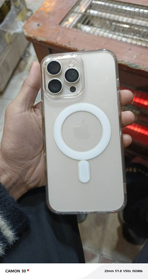 هاذ الهاتف البيع نضيف أي زالغ مابي بيع مستعجل هاذ رقم الهاتف *********** البصره قضاء المدينه مدير موبيل ١٦سعر مليونين بي مجال
