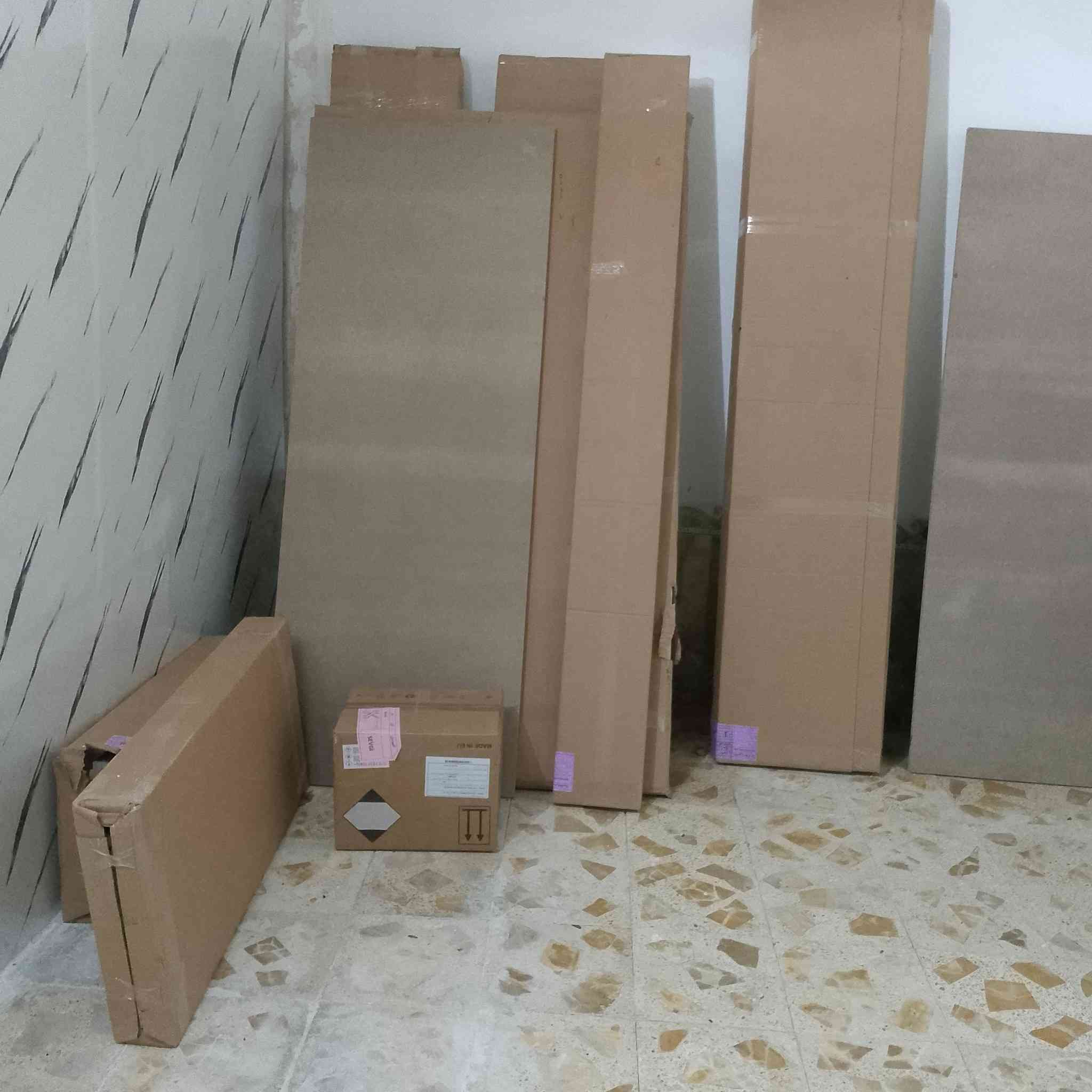 سلام عليكم  غرفه تركيه جديده للبيع  خمس قطع  ماشادها. ولا شاد برغي واحد بيه وبعدها بالكارتون   بسعر مناسب   

  ***********.  وتساب
