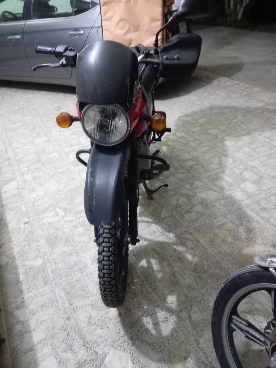 سلام عليكم وين ليدور نضيف مال شغل بوكسر جبلي موديل 2022
دراجة غيرمن الله ترايك وين متريد لا تنقيص لا بخار. 
 محرك كفالة مبدل قبق ولفات العنوان الحسينية مال راشدية الدراجة هاي تفاصيلهة 
السعر 1300 غير متواجد ماسنجر اتصل 
***********
