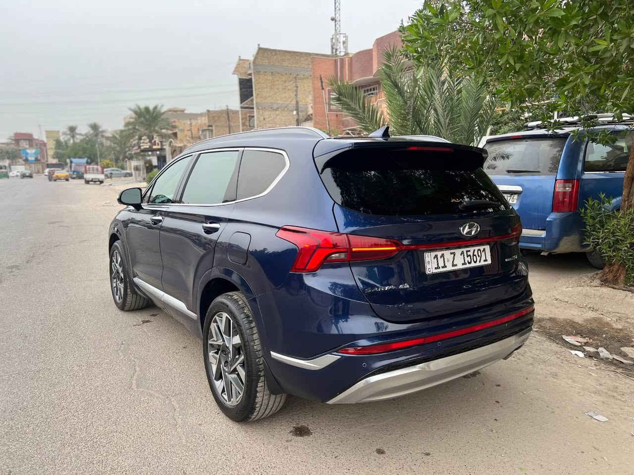 سنتافي كالكرافي 2023 اعلى فئه سنتافي سياره VIP رقم بغداد  مواصفات
داخل لونين 
كشنات جلد
كشنات حار بارد
كشنات كهرباء فول تحكمات
رادار امامي خلفي جانبي
حساسات أمامي خلفي جانبي
تبريد قطعتين
بردات بلادي
محرك 2.5 تيربو
بنراما
5 وضعيات قياده 
فور ويل
كير بيانو
تنته شامو 
دشبول ليزري
5كامرات
اناره داخليه
صندوق كهرباء
صدر جديد
تايرات جديده ماركه (دلوب)
كشنات خلفي تدفئه
سياره بيه بعد مواصفات سياره حادث صبغ باب خلفي وبارد في صندوق فقط بجم كبس مكاني بغداد شعب سعر سياره 235 وبيه مجال  رقم ***********
