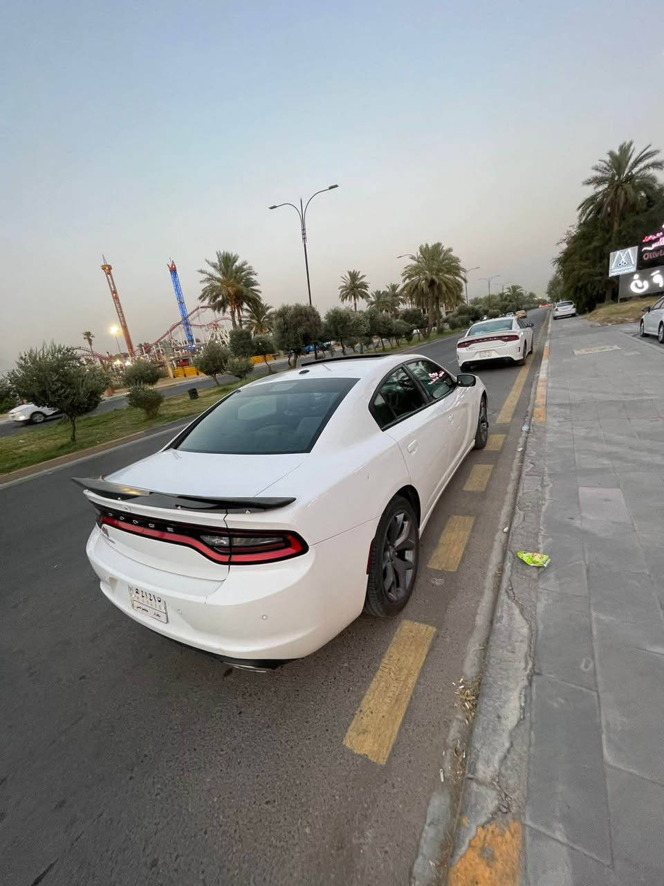 دوج جارجر ٢٠١٩ 
وارد كندي 
فول مواصفات 
*كشنات جلد تدفئه وتبريد 
*كشن خلفي تدفئه 
*ستيرن تدفئه 
*فتحه 
*تشغيل عن بعد 
*مري قلاب 
*عليها اويل كاتش كان 
*كير ومكينه مكفول دهون كله اصليه تبديل مي كل ٦ اشهر تبديل دهن دوري عل ايدي  جناي
*عداد المسافه ١١٤ الف مايل 
* ويل عشرين تايرات برجستون اصلي ياباني.
* ⁠السعر 218

+964 771 278 5581 بغداد, العراق


**إذا كنت صاحب هذا الإعلان وتريد حذفه لأي سبب، رجاءا أرسل رسالة إلى الدعم الفني**