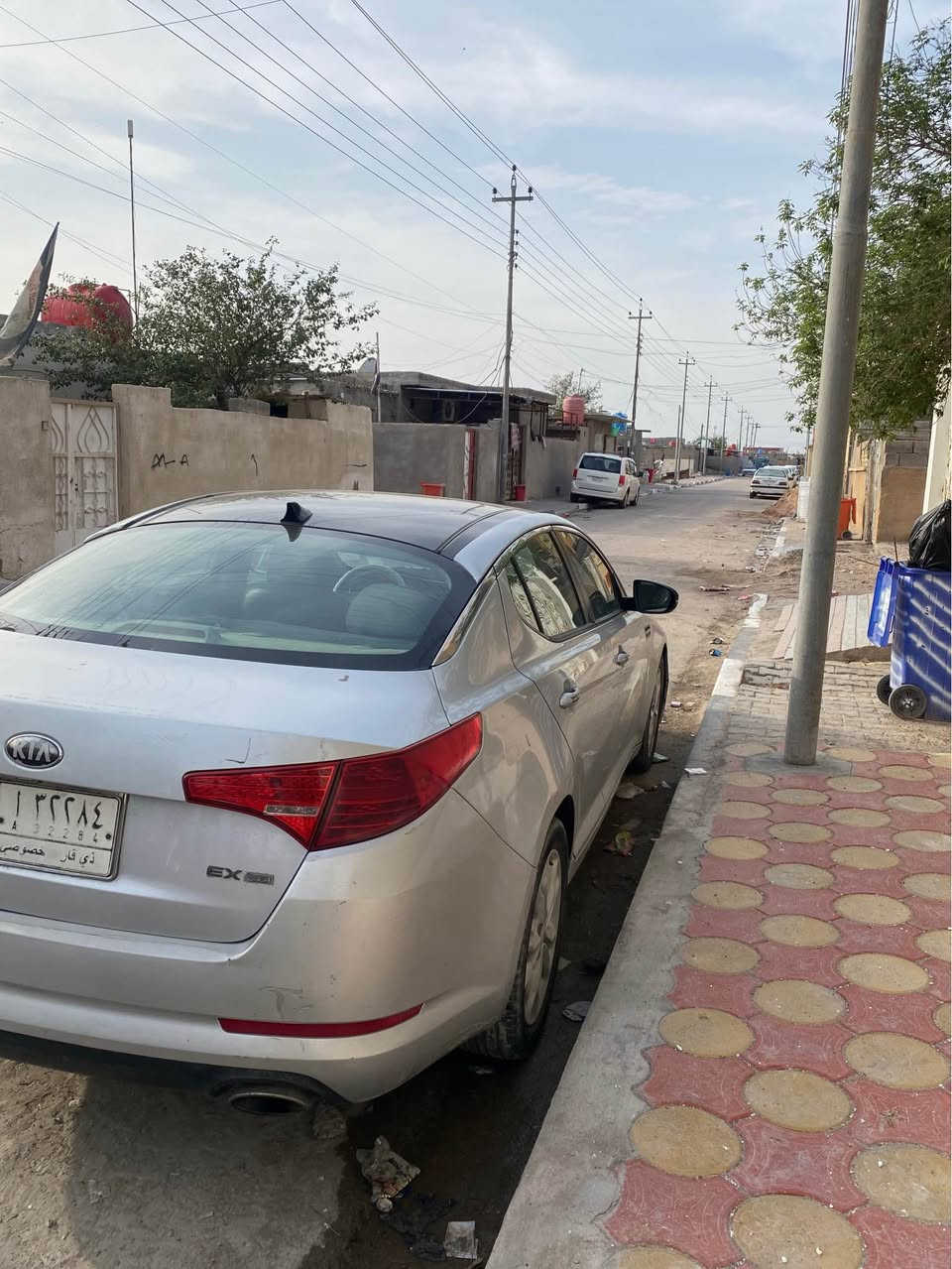 سياره اوبتما  موديل 13
فول مواصفات من كلشي بصمه دبل تنته بانوراما كشنات تبريد تدفئه. مرايات شفط شاشه وكامره 
وارد امريكي  ضربه جاملغ وبنيد. الايرباك سليم 
رايده 90 ورقه وبيه مجال مستعجل للبيع 
رقم الموبايل ***********
باسمي السياره البصرة, العراق
