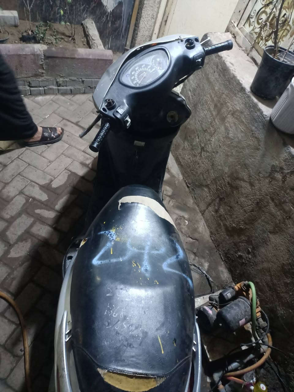 السلام عليكم شباب فريز للبيع
*********** 
ما بها اي نقص
