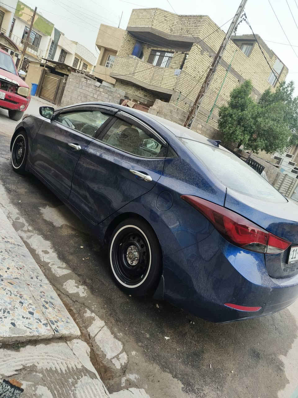 السلام عليكم النترا 2016 امريكي 
سونار مرفق

كير محرك جديد
صدر وتايرات خير من الله 
ادامه كامله منظومه البانزين 
سياره منقصه شي نشالله 
شوف سونار وخابرني 
السعر 110 وبيه مجال 
مكاني بغداد 
***********
