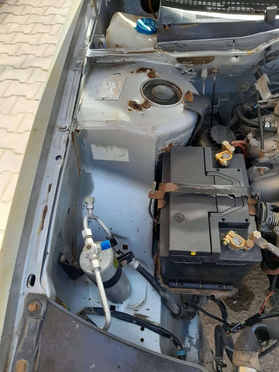 السلام عليكم بيجو روى ٢٠٠٨ ذي قار اتعهد بالتحويل محور كير ومحرك كورولا مكفول حداديه جيده جدا كهربائيات كامله تبريد شغال السياره بحاله جيده السعر ٢٥ ورقه وبيها مجال مكان السياره بغداد ***********
