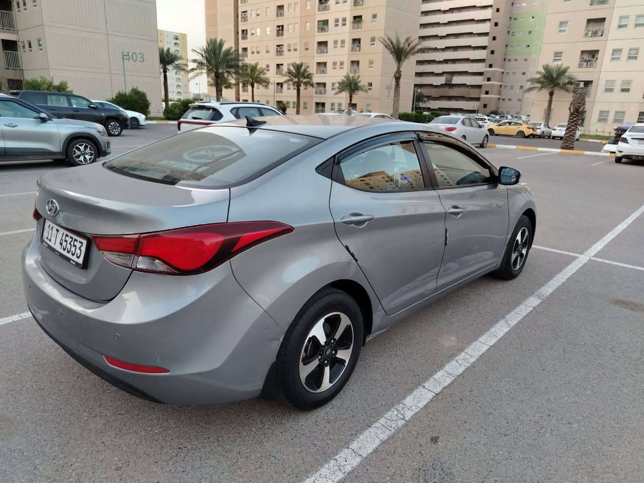 السلام عليكم للبيع النترا موديل 2015 خليجي مكينه 1600 بغداد تحويل ثاني يوم 
سياره جديده كير مكينه تبريد حداديه مكفولات كامله من كولشي والسونار بلمنشور موجود مكان سياره بغداد مجمع بسمايه وسعر 112 وبيها مجال (***********)
