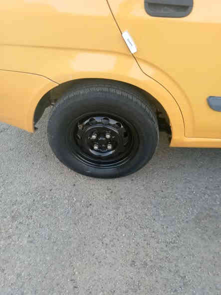 طيبه موديل 15 مكينه كير تبريد خير من لله لسياره أحله من لصور مكفوله من لظربه ولصبغ ماعده جالملخ خلفي صبغ قليل تغم تاير جديد صدر أمامي خلفي جديد. رقم بغداد انكليزي جديد سنويه جديد مكاني لبياع شرطه الرابعه مبالي *********** سعر 40ورقه   لحب يشتري يتصل ماجوب خاص
