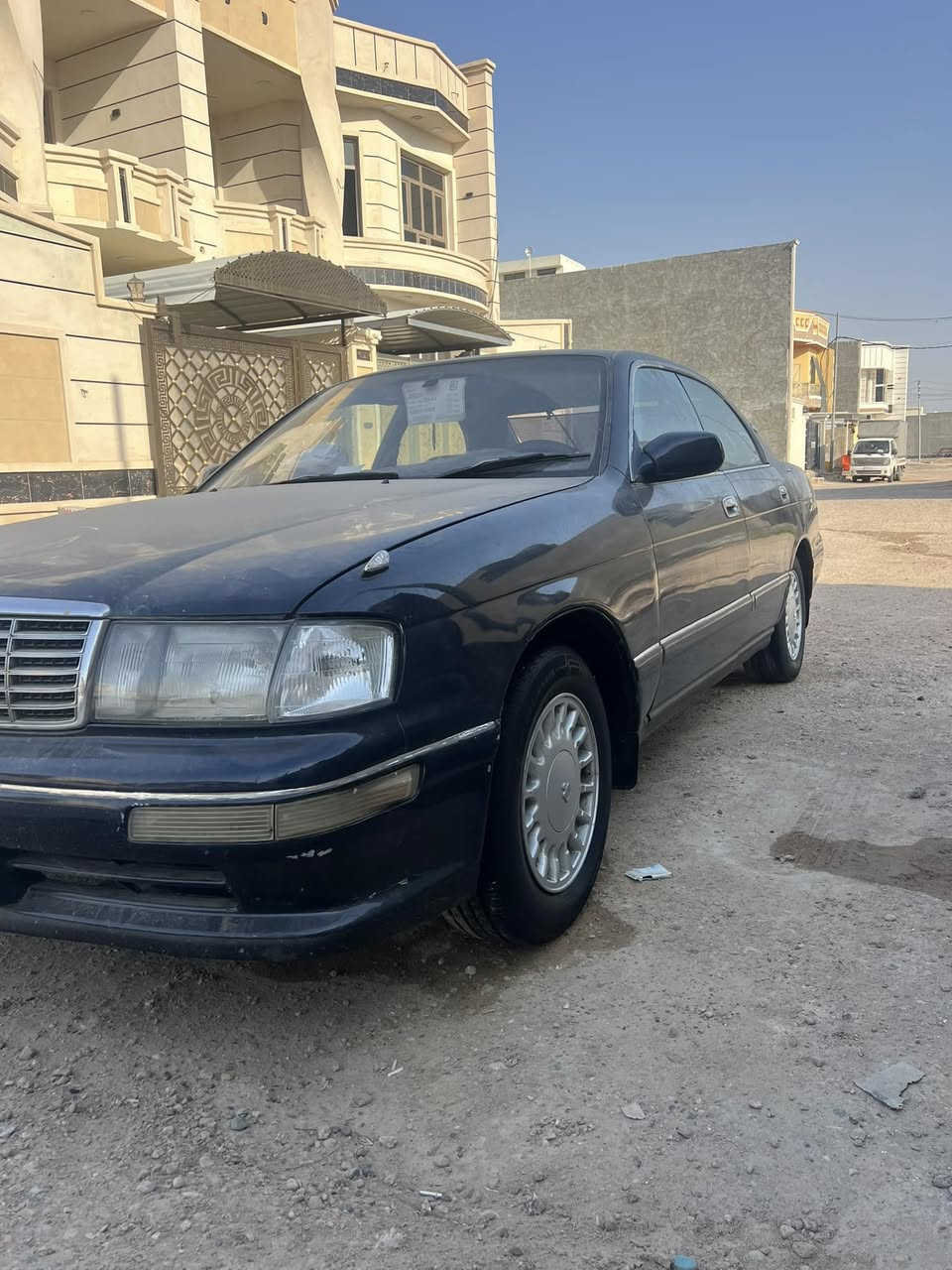 السلام عليكم بطه منفصل مصبوغه جماليه مكفوله من كصه ونقل جثه بأسمي رقم انكليزي محرك اثنين ونص مكفول هوه والكير السعر ٥٨ وبيها مجال للتواصل   الكورك *********** ***********
