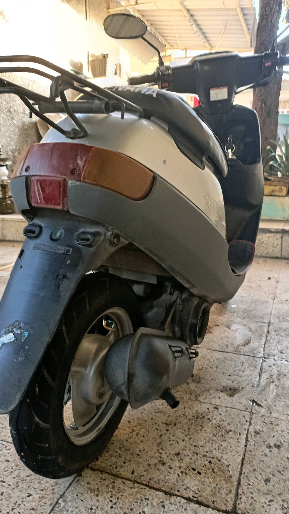 ماطور بوتين دبل سكريته
 للبيع او مراوس مع ايراني نظيف 
محرك شرط مامفتوح نظافة الماطور 80%
نارية سلف كلو شغال 
( المكان الموصل الجانب الأيسر )