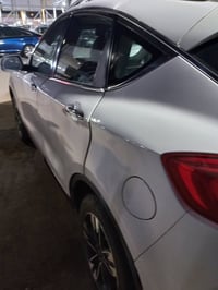 سيارة صيني فاو موديل ٢٠٢١ سيارة فول مواصفات  بصمه  بانوراما  كشنات جلد...