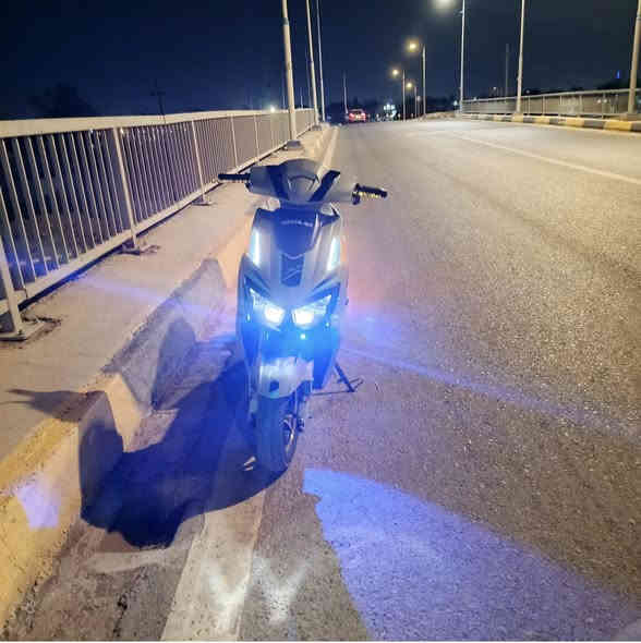 سلام علیکم دراجه سنكس شحن للبيع موديل 2024 (6) بطاريات دراجه كامله كلشي متذب عليهة بريك بلادي ودسكات بلاديه وكهربائيات كامله مكاني ديالى بعقوبه حي المعلمين رقم الهاتف ((***********)) سعر //600 قفل
