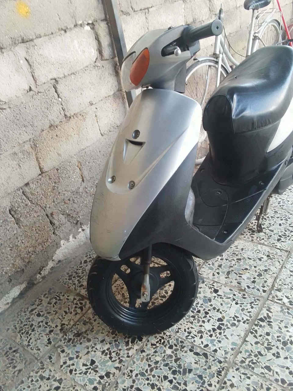 سلام عليكم ذبانه ساسوكي للبيع مفتوحه مره وحده اوراق كهربائيات شغاله ذبانه نضيفه السعر 400 وبيها مجال المكان المجر الكبير


**إذا كنت صاحب هذا الإعلان وتريد حذفه لأي سبب، رجاءا أرسل رسالة إلى الدعم الفني**