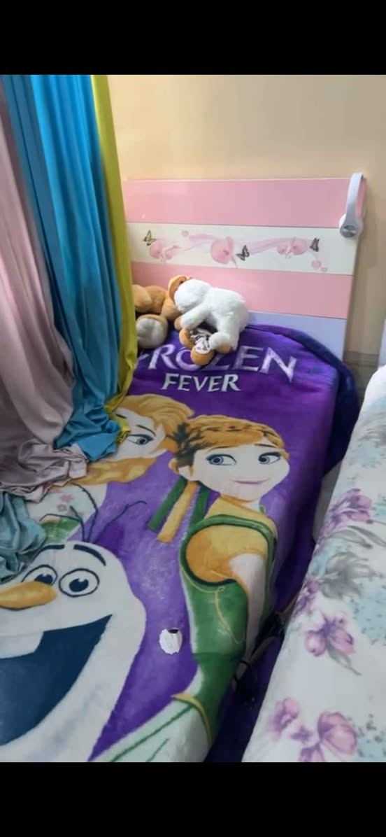 طاخم نوم بناتی 7 قطع کلش نزیف رقم *********** أربيل, العراق
